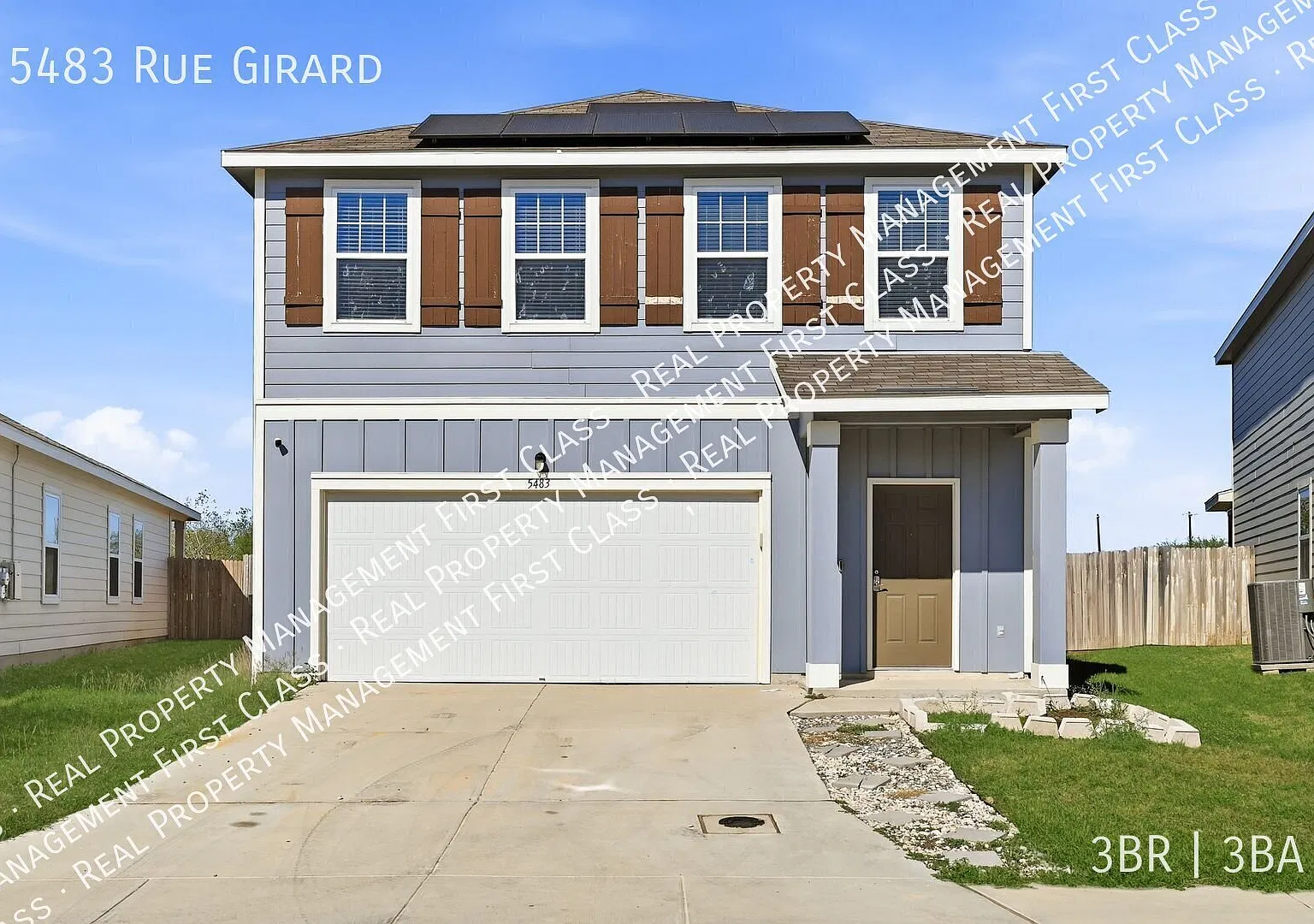 Ready to move in 3 BR/2.5 BA in Converse! — Photo 1