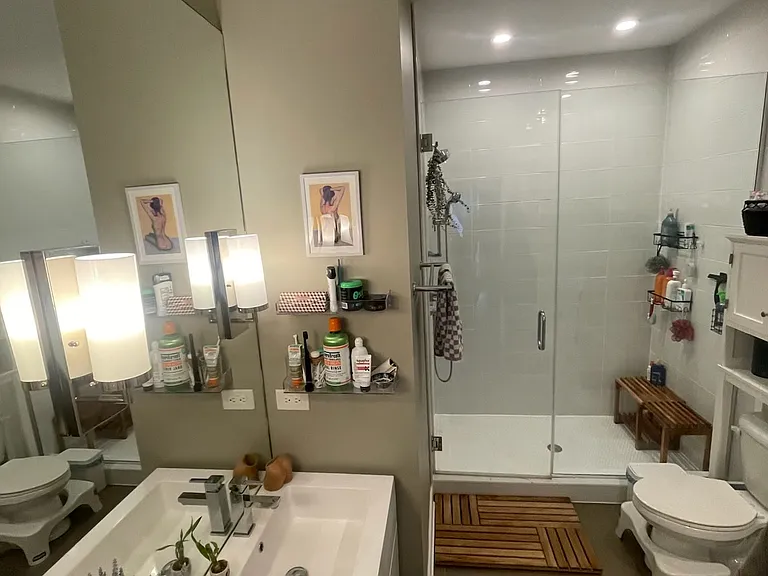 3514 N Sacramento Ave #1S — Photo 14