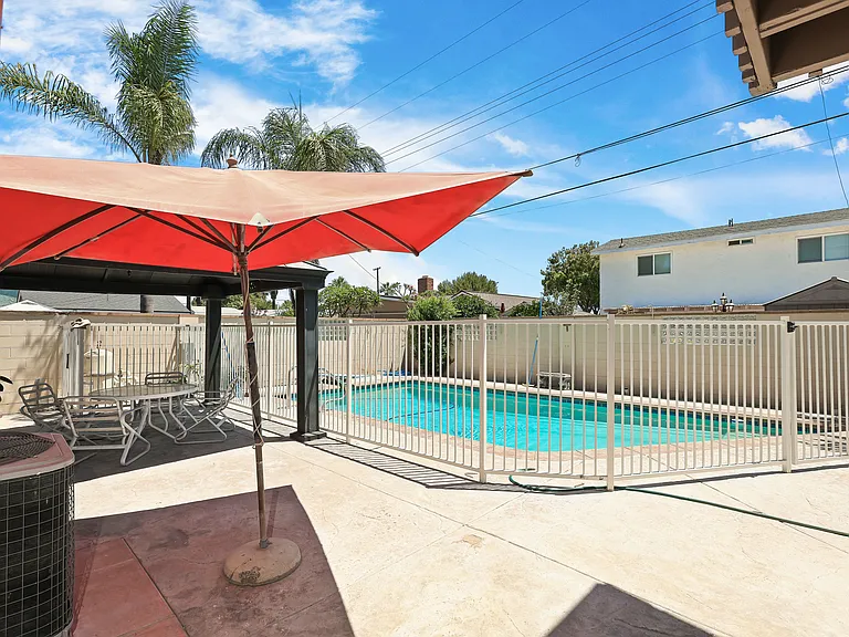 8022 San Miguel Cir — Photo 33