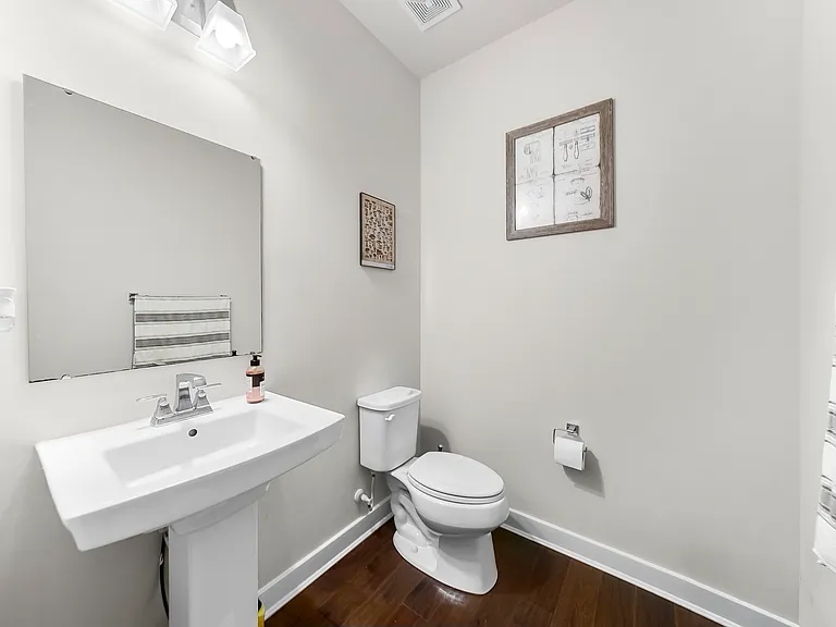 305 Goodwick Dr — Photo 23