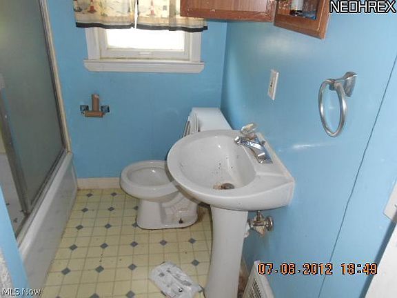 4th image of 2371-2373 Homewood Dr