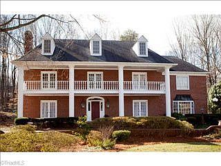 1st image of 617 Willoughby Blvd
