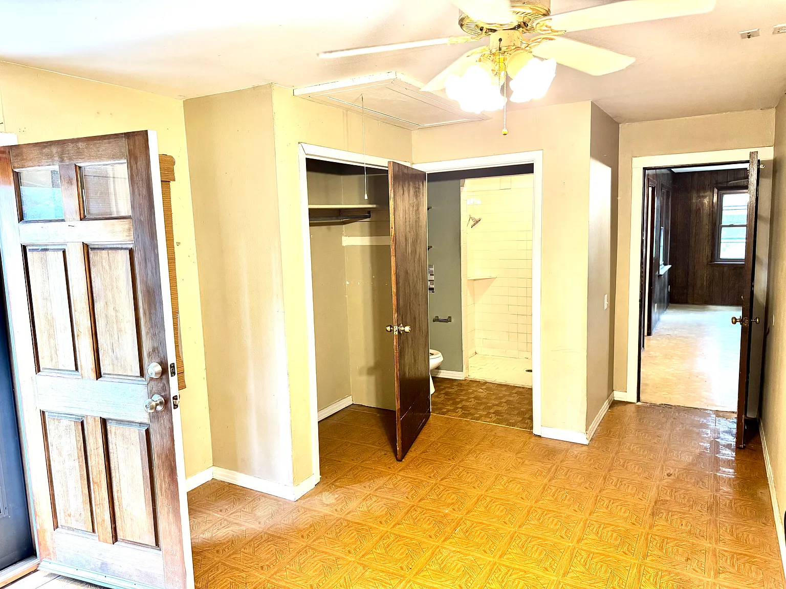 4 bed, 2.5 bath, 1466 sqft, $1,500 — Photo 3