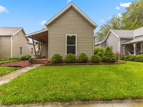 1211 W 10th St, Muncie, IN 47302