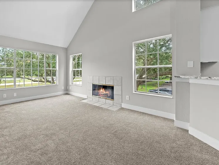 2 bed, 1229 sqft, $2,100 — Photo 4