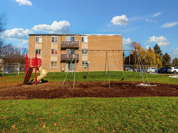 2nd image of 2855 6th Ave W #821586