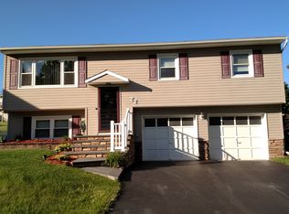 22 Half Hollow Tarn, Monroe, NY 10950
