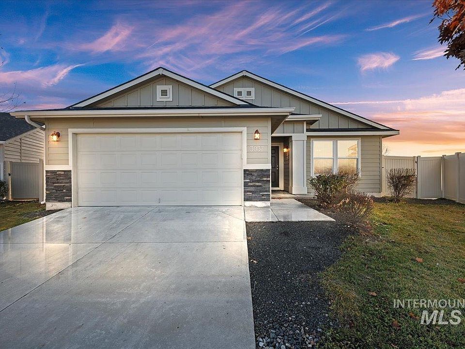 1st image of 3037 N Saratov Way