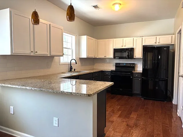 2468 Hogan Rd — Photo 4