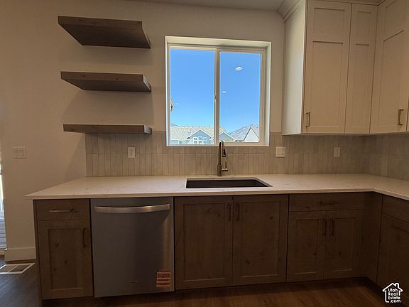 4th image of 6376 S Larry Way #138