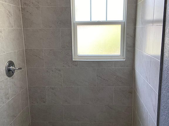2nd image of 1834 28th Ave N #2