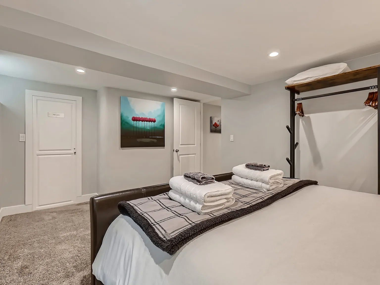 2990 Elm St — Photo 3