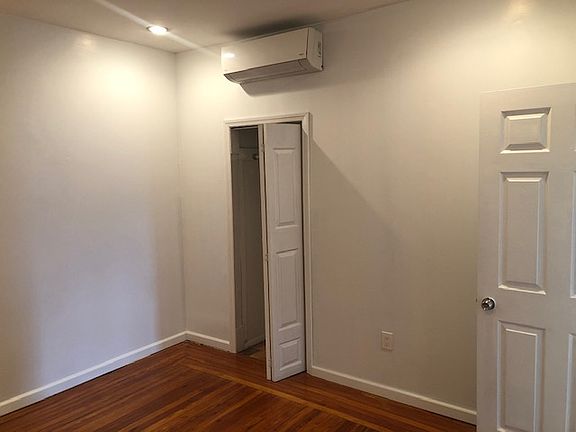 4th image of 21-19 74th St #1F