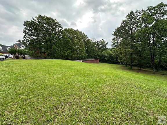 3rd image of 4106 Water Oak Dr