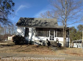17 Cabot Ave, Gadsden, AL 35904