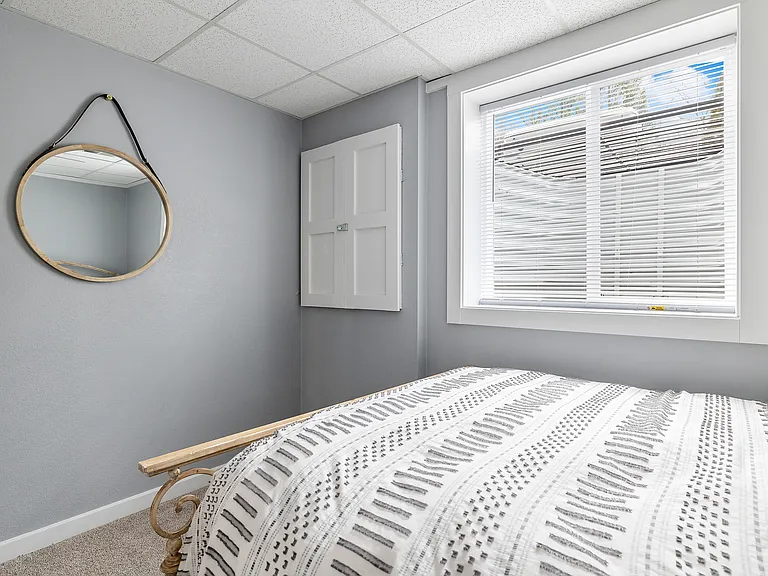 51105 Main Dr — Photo 31