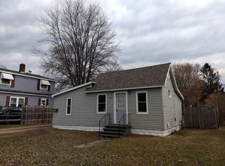 1533 Fenwick Ave, Eau Claire, WI 54701