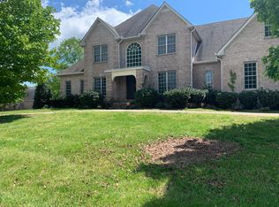 415 Bentbrook Dr, Clarksville, TN 37043
