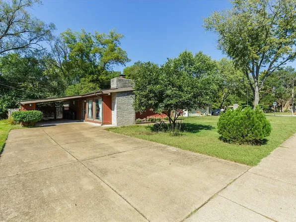 1507 Ridgewood Dr, Saint Louis, MO 63126