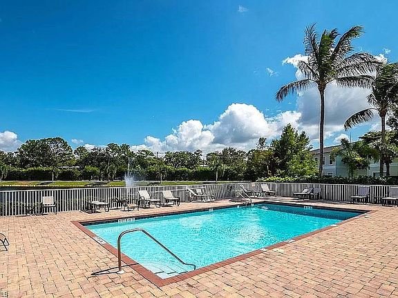 5th image of 3225 Cypress Glen Way APT 101