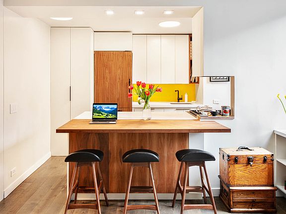 2nd image of 295 Greenwich St APT 3O