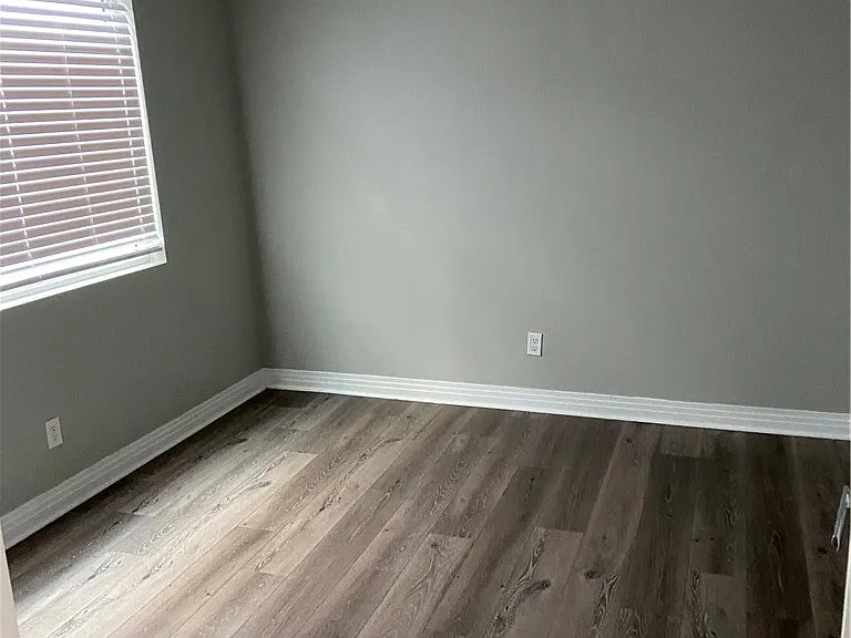 1431 S Beacon St — Photo 22