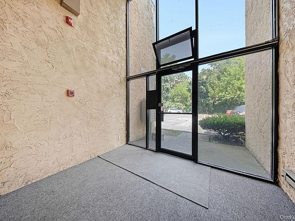 4th image of 15 Park Avenue #204B