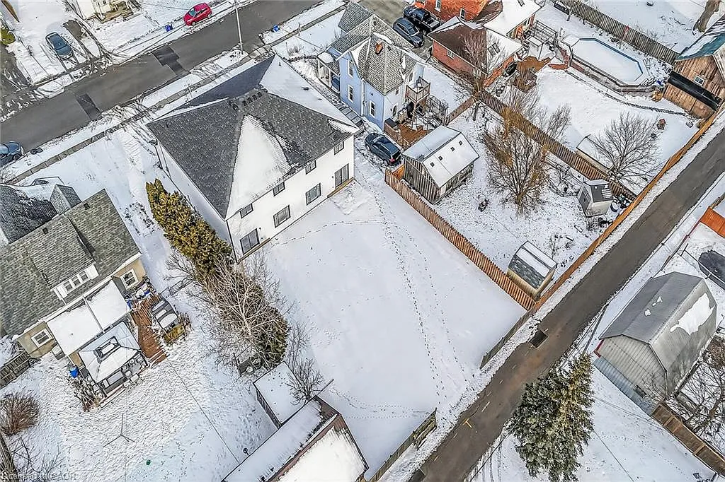 Property photo 4