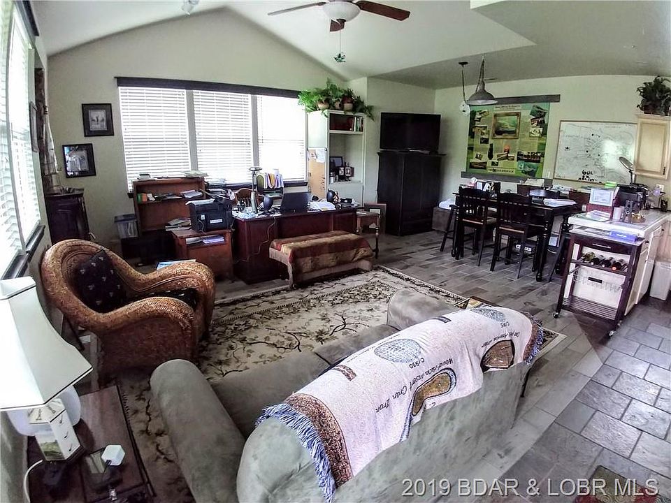 2nd image of 20 Cottage Park E