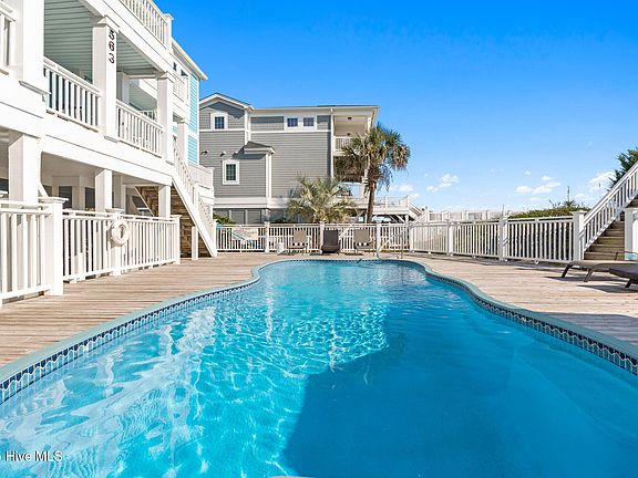 4th image of 563 Ocean Boulevard W
