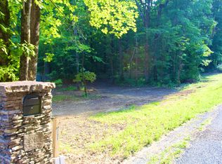 2098 Blaine Smith Rd, Graysville, TN 37338