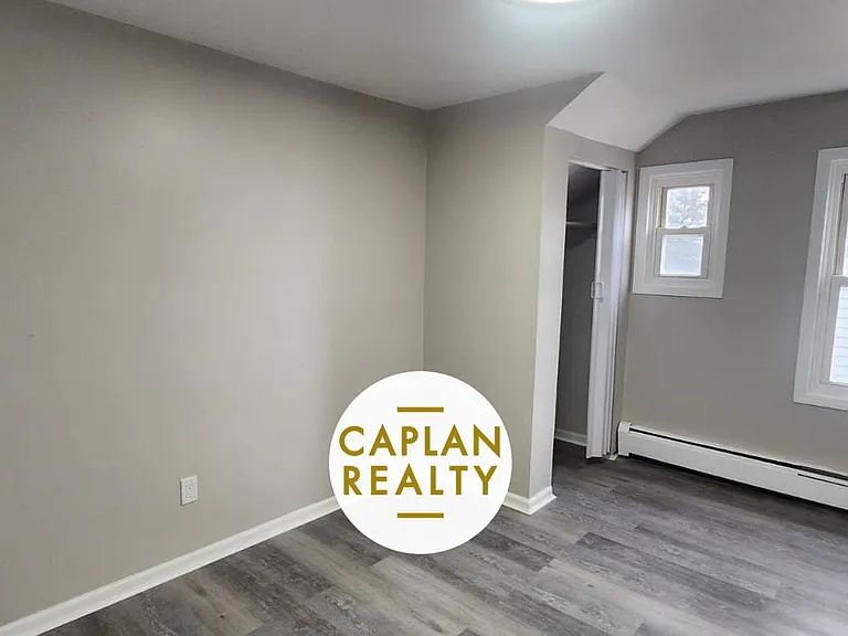 51 Whiting St #1L — Photo 7