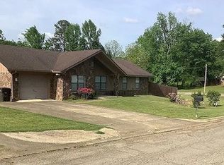 604 W 5th St, Broken Bow, OK 74728