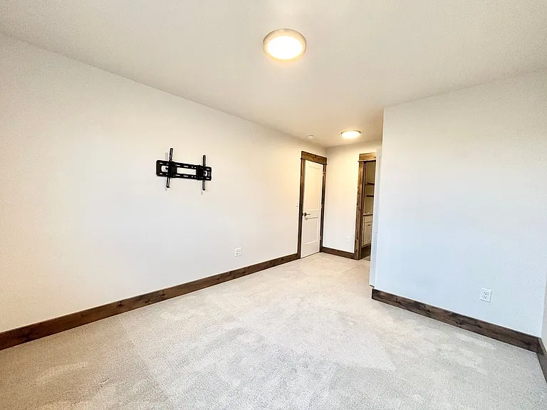1020 Baxter Creek Way #B — Photo 7