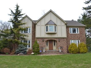 351 Godwin Ave, Ridgewood, NJ 07450