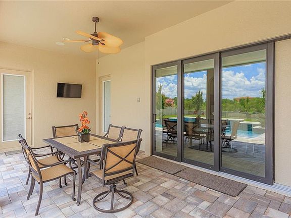 5th image of 3932 Carrara Ct