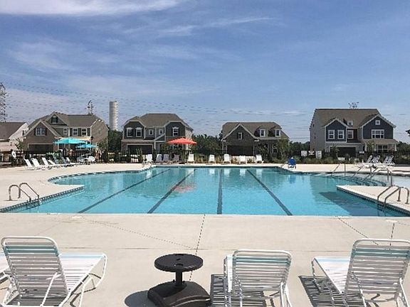 Bryton Crossing Community Pool