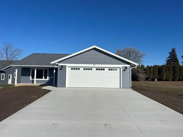 420 Norgaard AVENUE, Sheboygan Falls, WI 53085