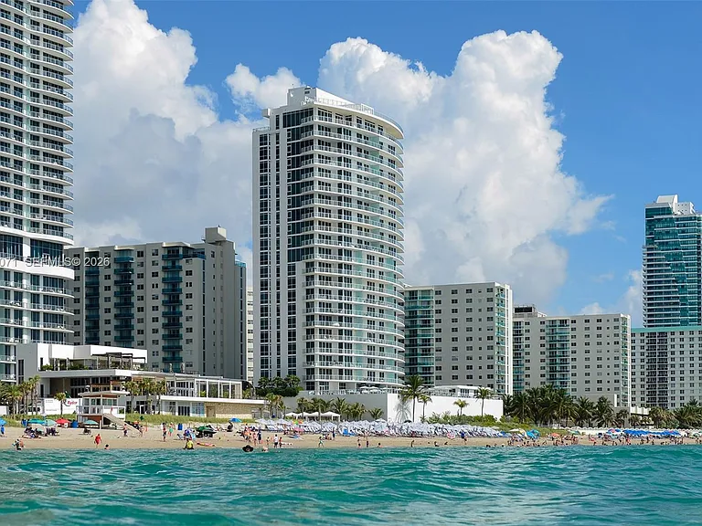 3951 S Ocean Dr #402 — Photo 28