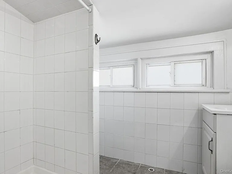 109 Hillside Pl #2 — Photo 14