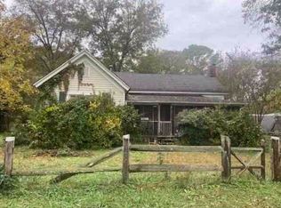 52 Fannin St, Cave Spring, GA 30124