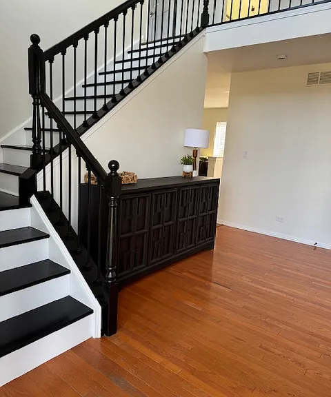 6816 Twin Falls Dr — Photo 2