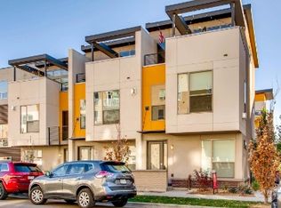 2672 W Front Vw Cres Dr, Denver, CO 80211