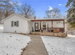 380 M P Phillips Dr, Edwards, MO 65326