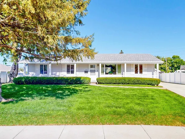 129 E Pkwy, Columbus, NE 68601