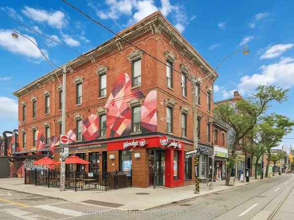 482 Queen St W #303, Toronto, ON M5V 2B2