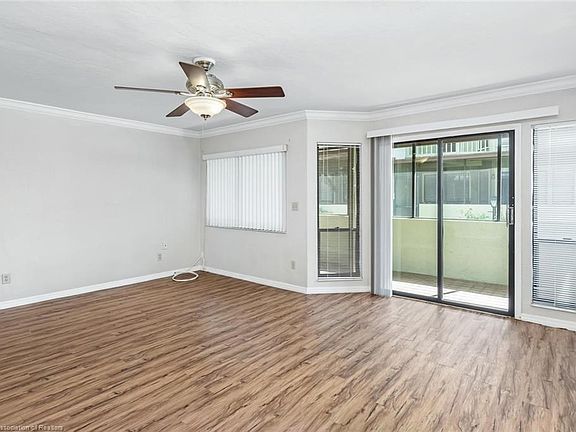 3rd image of 1561 Lakeview Dr Unit 923
