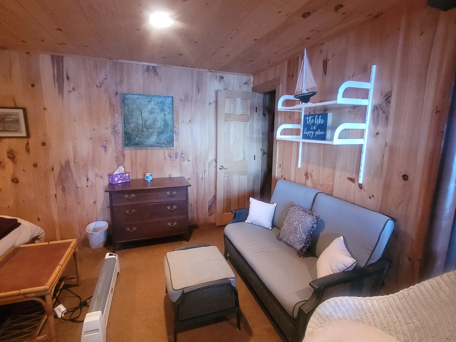 2 bed, 900 sqft, $1,300 — Photo 3
