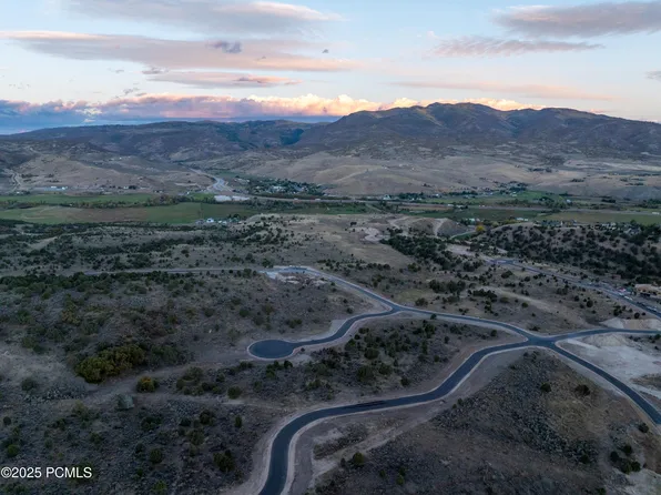 2484 Deer Crest Dr #29, Coalville, UT 84017