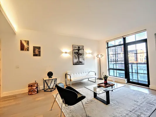 Rented by Carnegie Management Inc | media 36